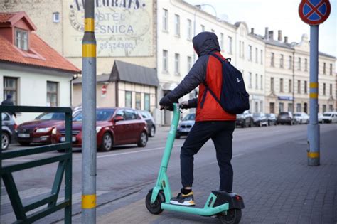 Безопасность движения на тротуарах