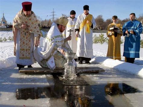 Влияет ли купание на крещение?