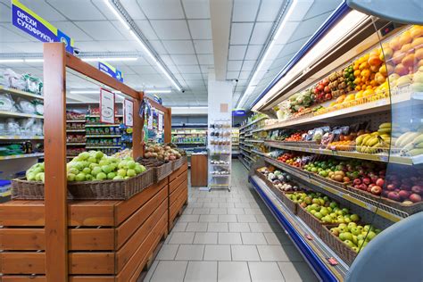 Возможно ли для самозанятого открыть магазин продуктовый?