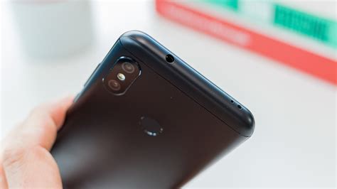 Выбор эффективных методов очистки Xiaomi Mi A2 Lite