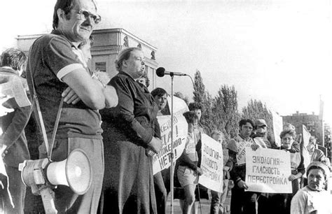 Какие проблемы волновали людей на первом митинге