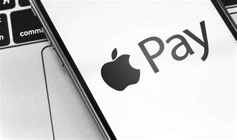 Как использовать Apple Pay для оплаты в магазинах и онлайн-сервисах