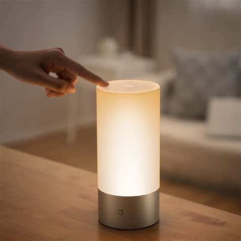 Как настроить лампу Xiaomi Bedside Lamp: шаг за шагом