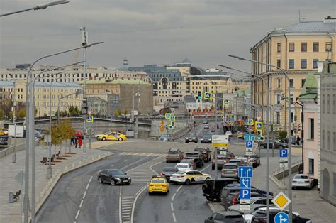 Максимальная интенсивность дорожного движения в Москве