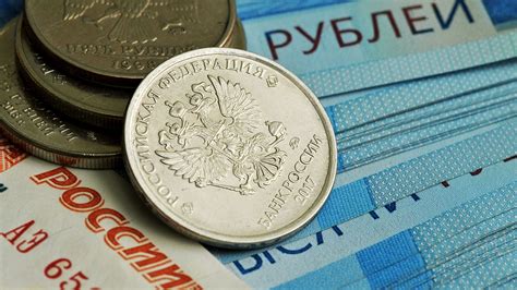 Можно ли получать зарплату в наличной форме в России?