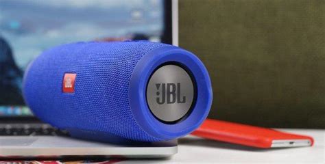 Нажмите на название колонки JBL для подключения