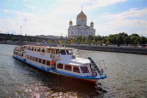 Незабываемые впечатления, полученные Витей во время поездки на теплоходе по Москве реке