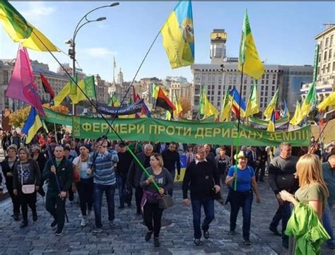 Обсуждения в обществе