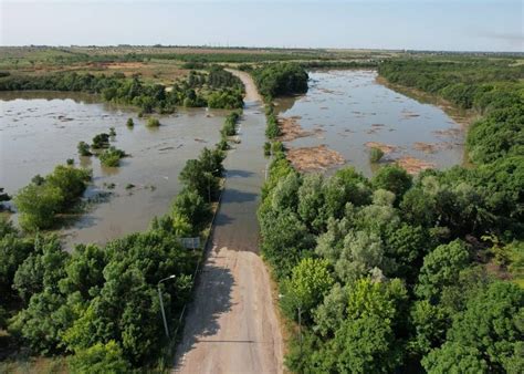 Ограничения и противопоказания к потреблению воды после ужина