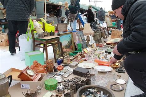 Особенности блошиного рынка в Питере