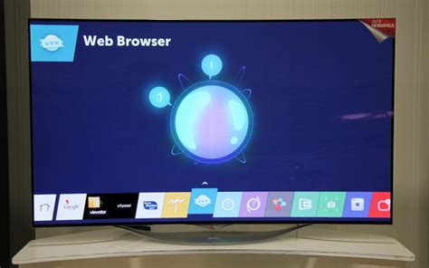 Переход в меню Smart TV