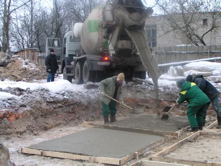 Последствия неправильной эксплуатации бетона в холодные месяцы