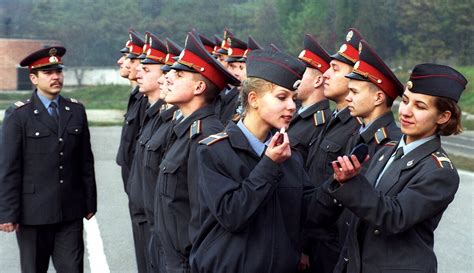 Потенциальные проблемы и сложности самозанятых сотрудников полиции