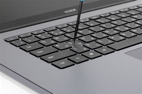 Почему подсветка клавиатуры не работает на ноутбуке Honor MagicBook X15