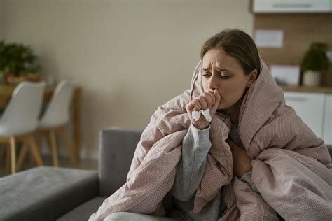 Причины и симптомы простуды без повышения температуры