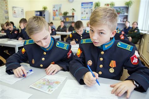 Процесс поступления в кадетскую школу для девочек