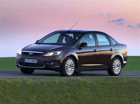 Сравнение года Ford Focus 2 рестайлинг с конкурентами