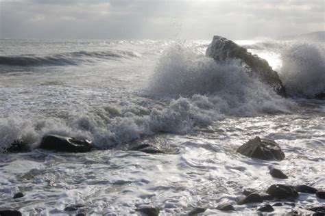 Строго на море во время шторма