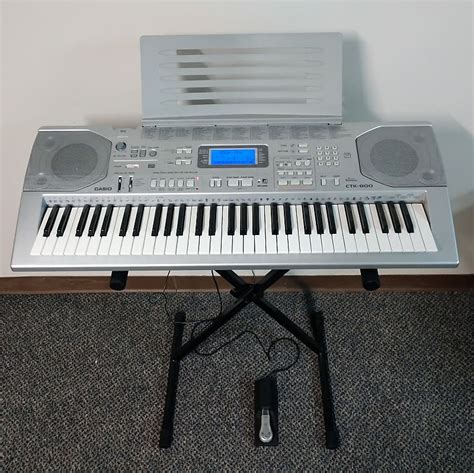 Установка аккумуляторов в Casio CTK-800