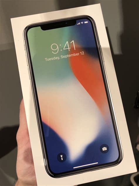 Цена iPhone XR на день релиза