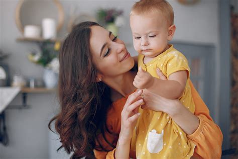 Что такое лактация и почему она важна для молодой мамы